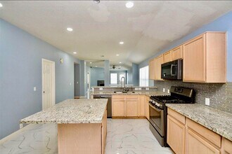 6003 Baldwin Elm St in Richmond, TX - Building Photo - Building Photo