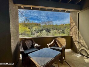 5855 N Kolb Rd, Unit 13104 in Tucson, AZ - Foto de edificio - Building Photo