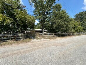 22450 Oakley Rd in New Caney, TX - Building Photo - Building Photo