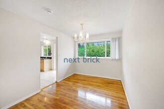 14502 Main St in Bellevue, WA - Building Photo - Building Photo