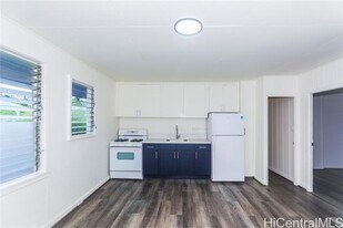 1719 Nuuanu Ave in Honolulu, HI - Building Photo