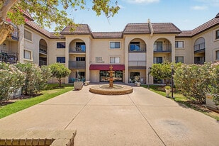 3033 E Devonshire Ave in Phoenix, AZ - Building Photo