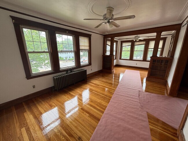 5051 Washington St in Boston, MA - Building Photo - Building Photo
