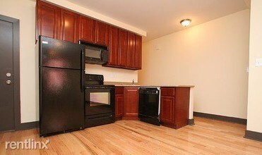 1707 Arlington St in Philadelphia, PA - Foto de edificio - Building Photo