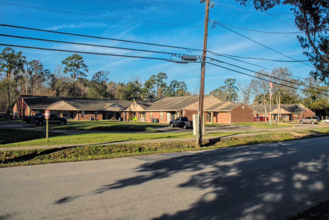 Dayton Retirement Center in Dayton, TX - Building Photo - Building Photo