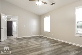7138 Lone Oak Trce in Lithonia, GA - Building Photo - Building Photo