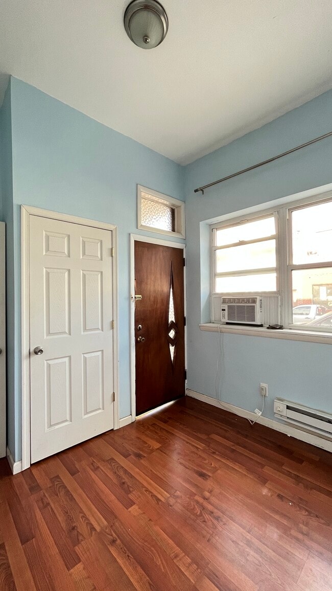 1444 S 7th St in Philadelphia, PA - Foto de edificio - Building Photo