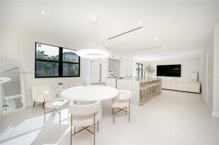 15282 SW 173rd Ln in Miami, FL - Building Photo