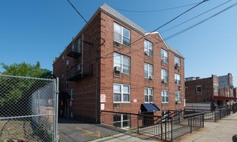 176 28th Ave Apartments