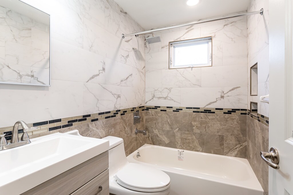 Willington Oaks Apartments in Willington, CT