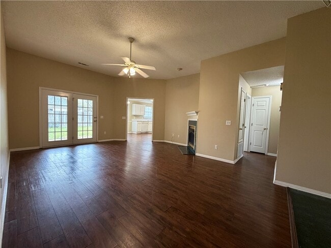 2616 Meadow Lake St in Springdale, AR - Building Photo - Building Photo