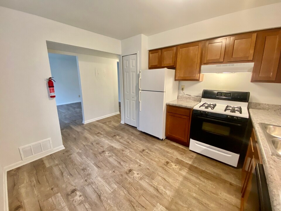 Ore Creek Apartments in Brighton, MI - Building Photo