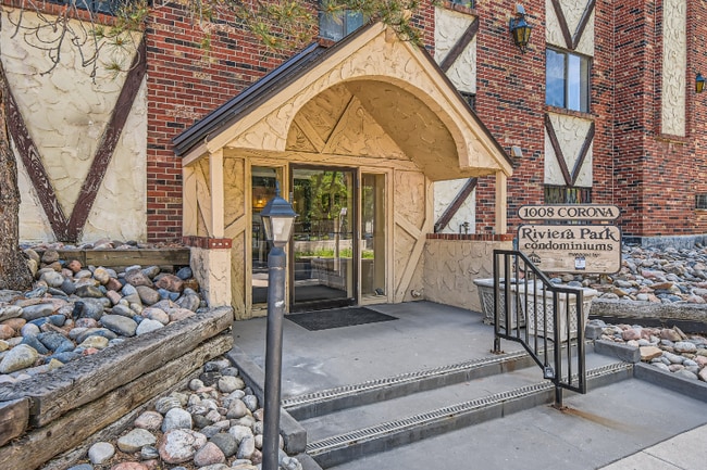 1008 Corona St in Denver, CO - Foto de edificio - Building Photo