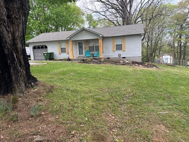 223 Brown School Rd in Maryville, TN - Building Photo - Building Photo