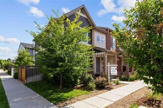 2161 Ulster St in Denver, CO - Building Photo - Building Photo
