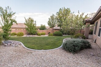 518 N Kensention Ave in Washington, UT - Building Photo - Building Photo