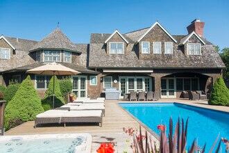 5 Highview Dr in Wainscott, NY - Building Photo - Building Photo