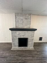 1047 W Poplar St in West York, PA - Building Photo - Building Photo