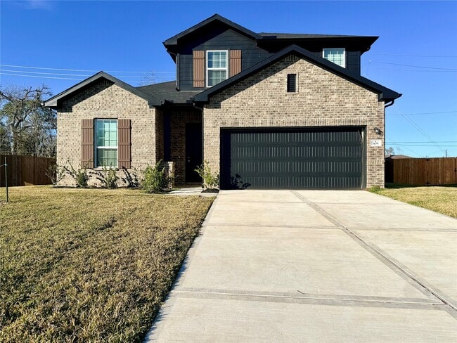 property at 408 Magnolia Ln