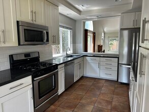 13890 Amber Sky Ln in San Diego, CA - Building Photo - Building Photo