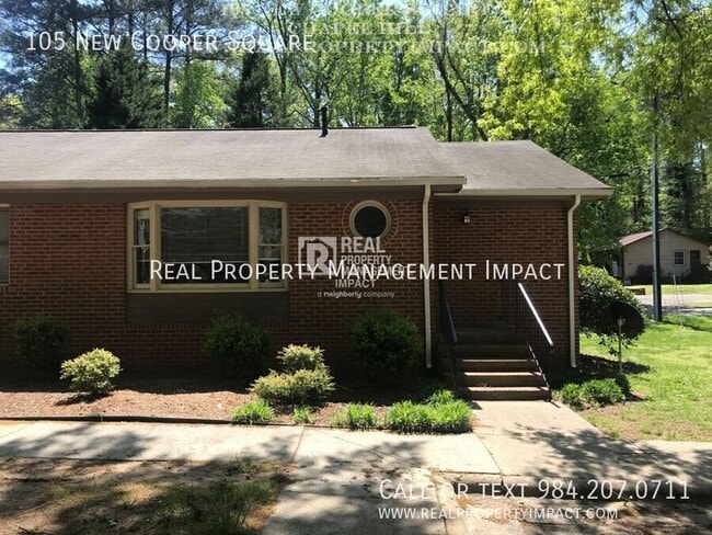 105 New Cooper Square in Chapel Hill, NC - Building Photo - Building Photo