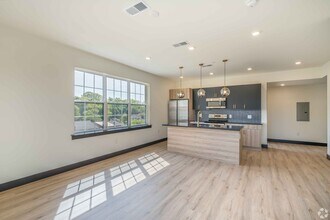 142 Church St in Phoenixville, PA - Foto de edificio - Building Photo