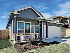 345 Pebble Beach Run in New Braunfels, TX - Building Photo