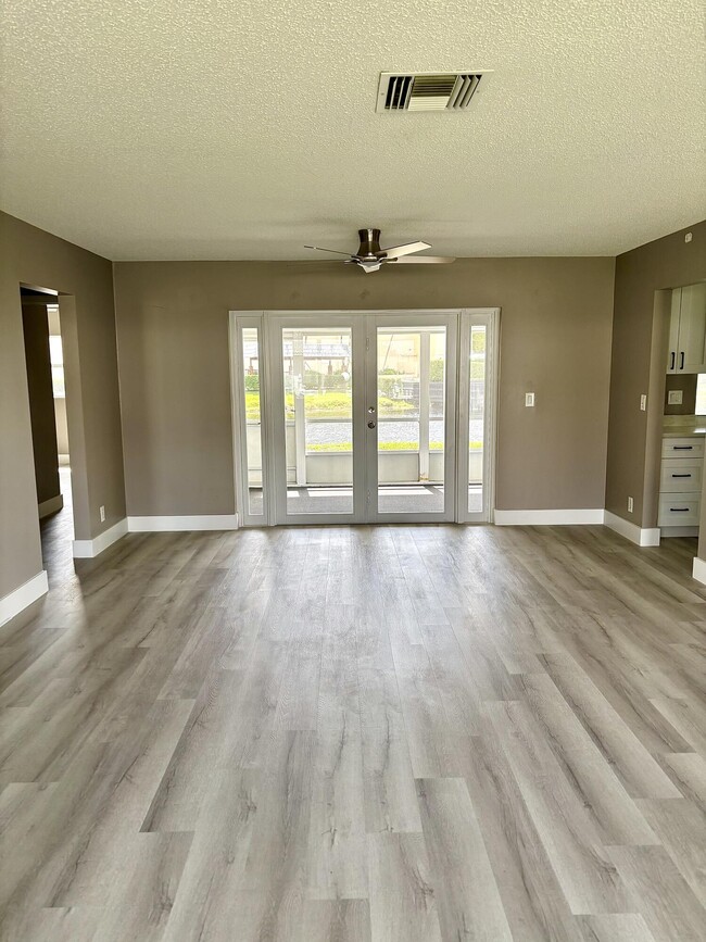 8536 NW 12th Ct in Plantation, FL - Building Photo - Building Photo