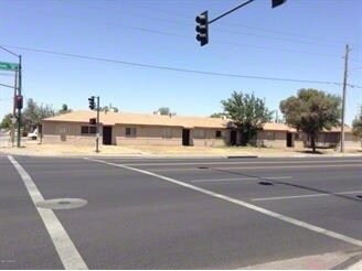 2706 W Missouri Ave in Phoenix, AZ - Foto de edificio