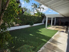 5231 Remington Rd in San Diego, CA - Building Photo