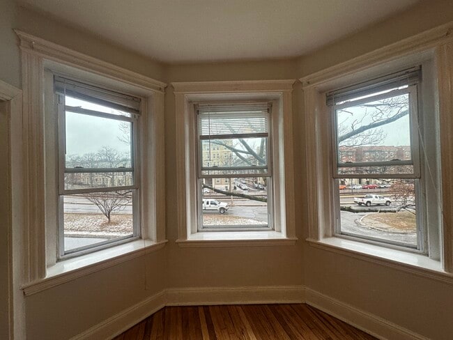 1259 Commonwealth Ave, Unit 5