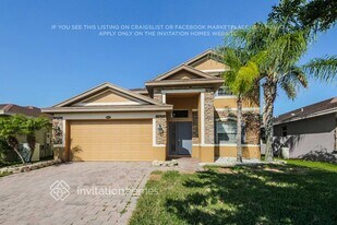 1063 Hermosa Way in Kissimmee, FL - Building Photo
