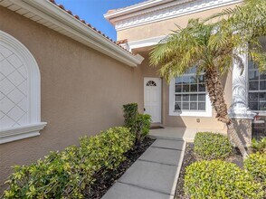 10316 Hebblewhite Ct in Englewood, FL - Building Photo - Building Photo