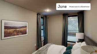 Room in Shared 3 bed/1 bath home in New York, NY - Building Photo