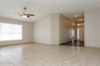 4790 Decatur Cir in Melbourne, FL - Building Photo - Building Photo