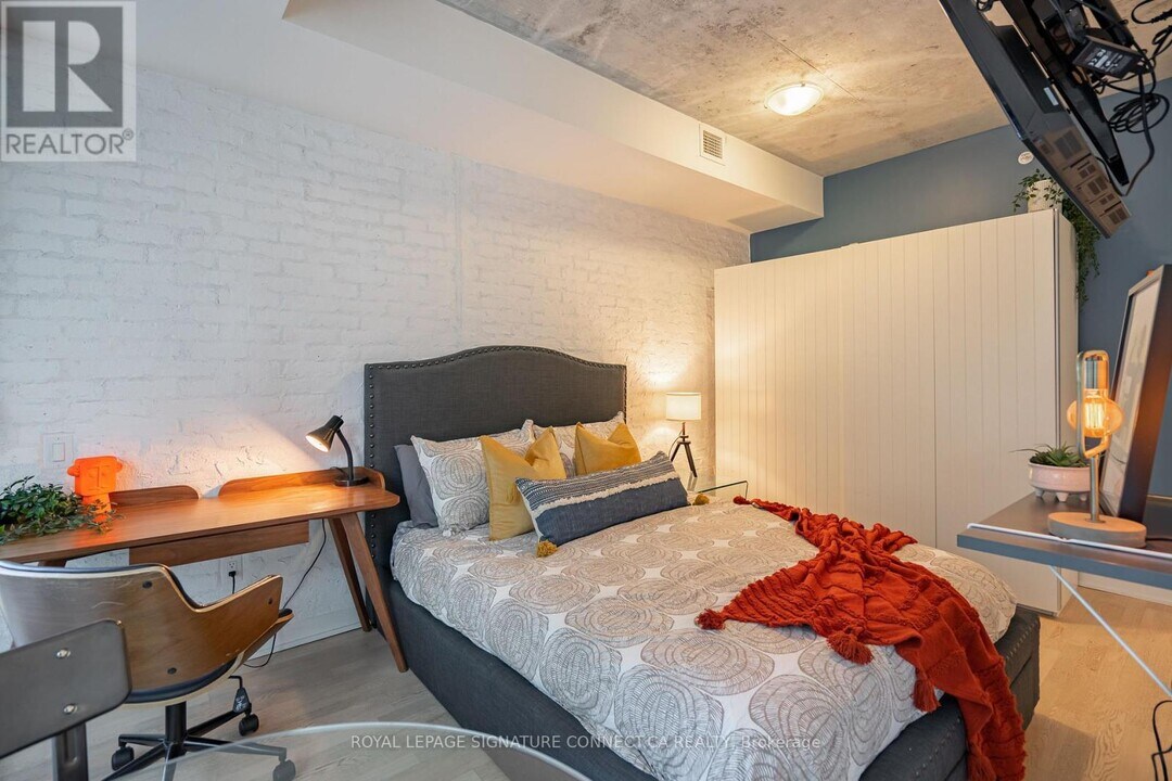 38-438 Stewart St in Toronto, ON - Building Photo