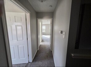 32018 Annice Ln in Pinehurst, TX - Building Photo - Building Photo