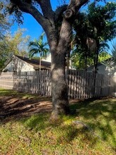 11423 SW 110th Ln in Miami, FL - Building Photo - Building Photo