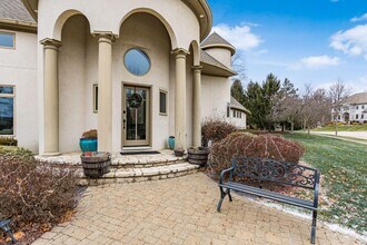 4602 Sandwich Ct in Dublin, OH - Building Photo - Building Photo