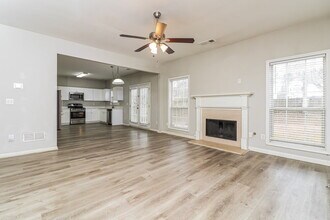 1610 Silver Oak Dr in Austell, GA - Building Photo - Building Photo