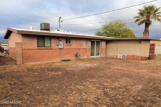 6162 E 21st St in Tucson, AZ - Building Photo - Building Photo