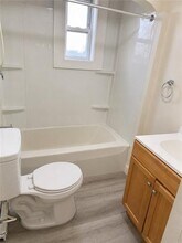 263 Elm St in Woonsocket, RI - Foto de edificio - Building Photo