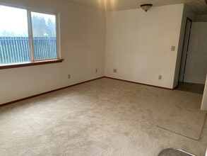 1709 A St in Forest Grove, OR - Building Photo - Building Photo