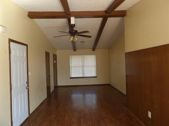 510 NE 18th St in Moore, OK - Building Photo - Building Photo