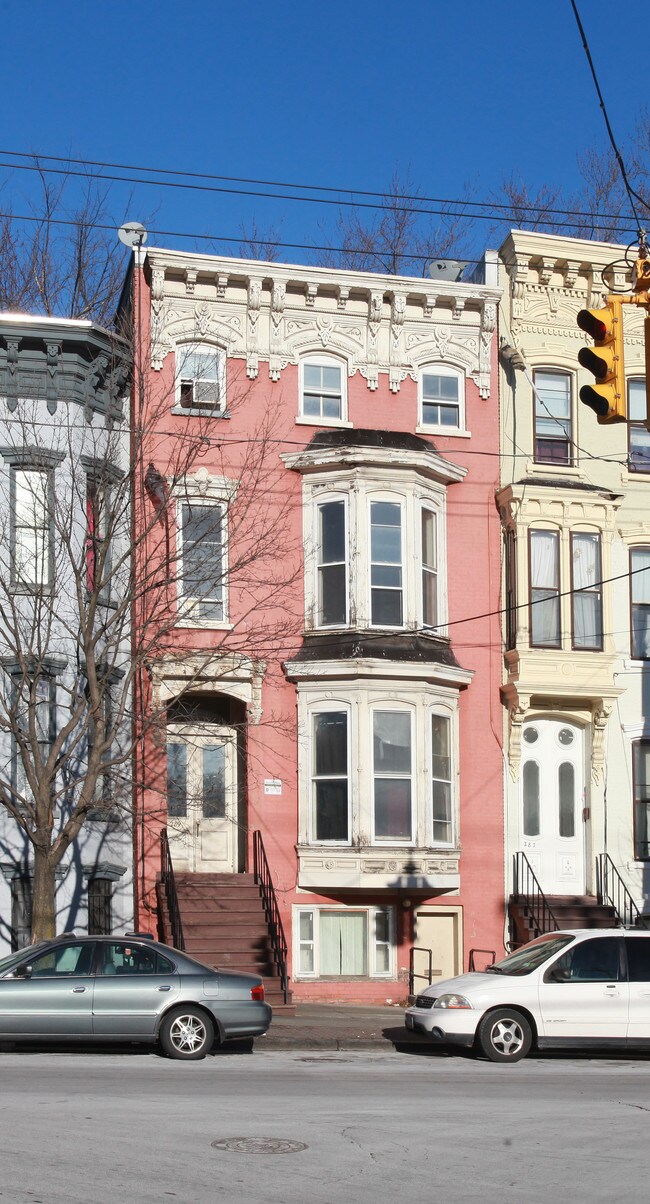 289 Clinton Ave in Albany, NY - Building Photo - Building Photo