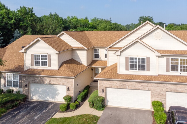 property at 880 Countryfield Ln