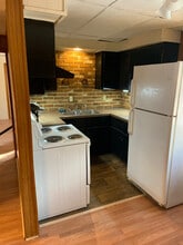 10 Adams St in Whitehall, NY - Building Photo - Building Photo