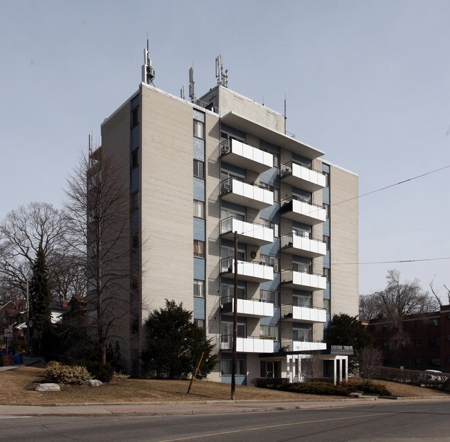 Granada Towers in Toronto, ON - Building Photo - Building Photo