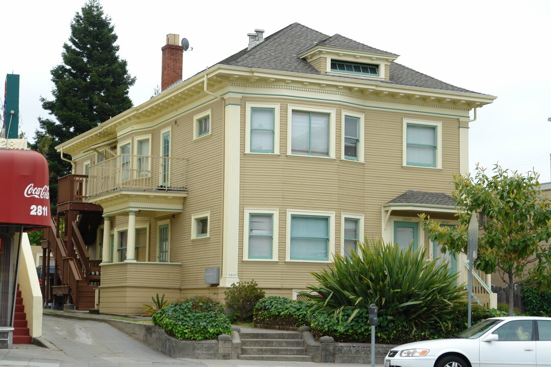 2817 Telegraph Ave in Berkeley, CA - Foto de edificio