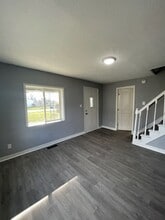 820 Hilock Rd in Columbus, OH - Building Photo - Building Photo